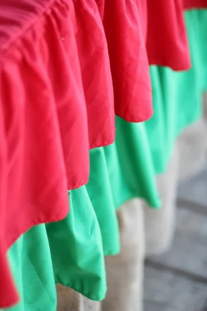 Ruffle Burlap Christmas Inspired Tablecloth - Partycrushstudio