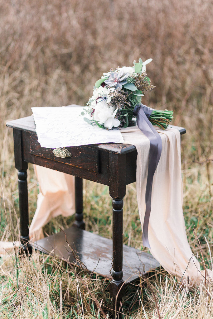 Gauze table runners for wedding - Partycrushstudio