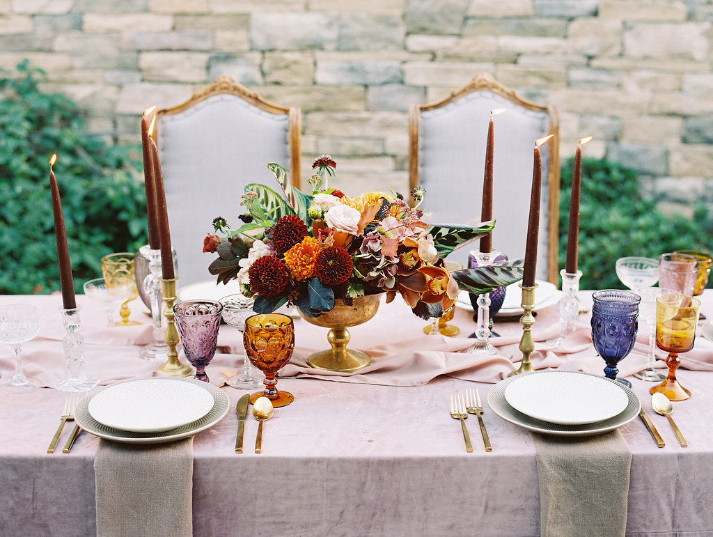 velvet tablecloth | Velvet table linen | mauve wedding decor | mauve table linen | wedding | wedding table decor | velvet runner | wedding - Partycrushstudio
