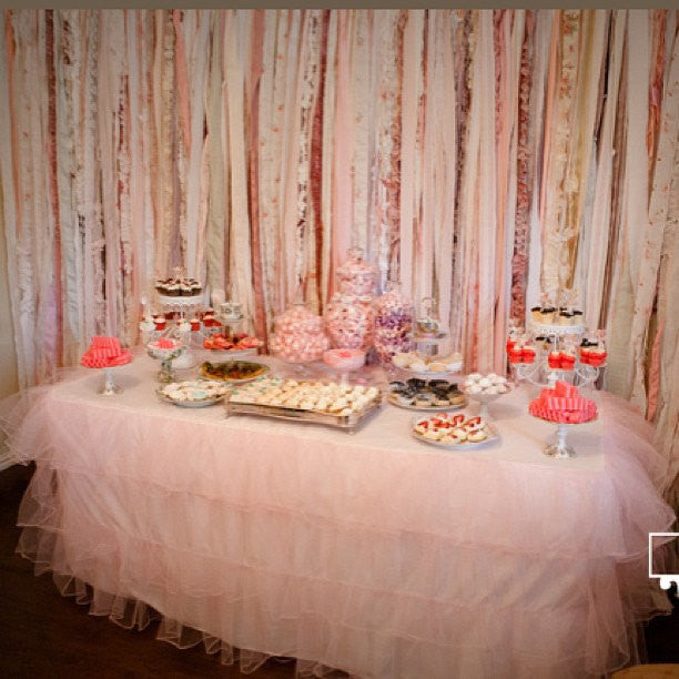 TuTu Tablecloth - Partycrushstudio