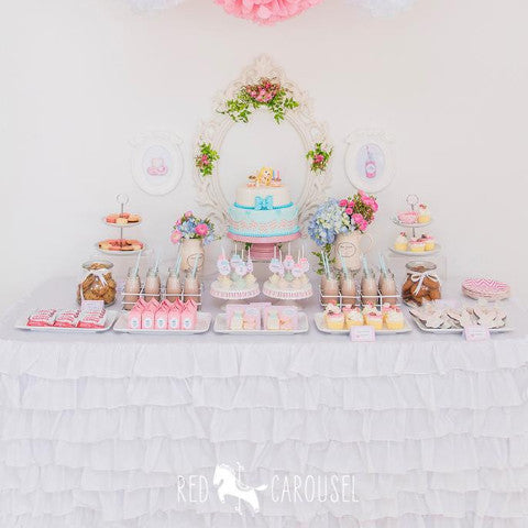 White 8 layer Ruffled tablecloth - Partycrushstudio